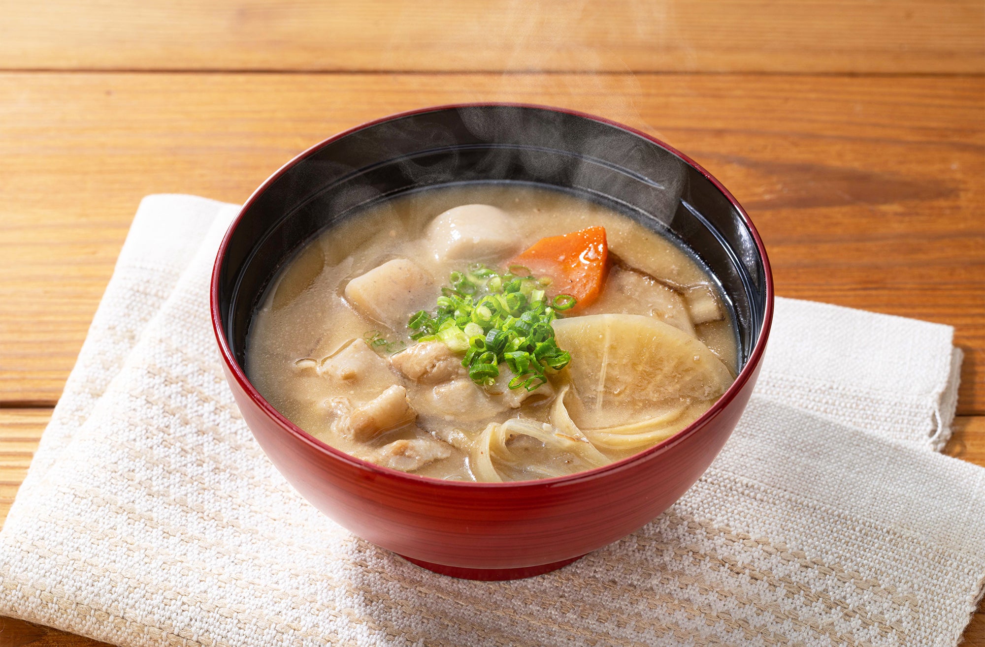 期間限定お味噌汁「大戸屋の具沢山とん汁」