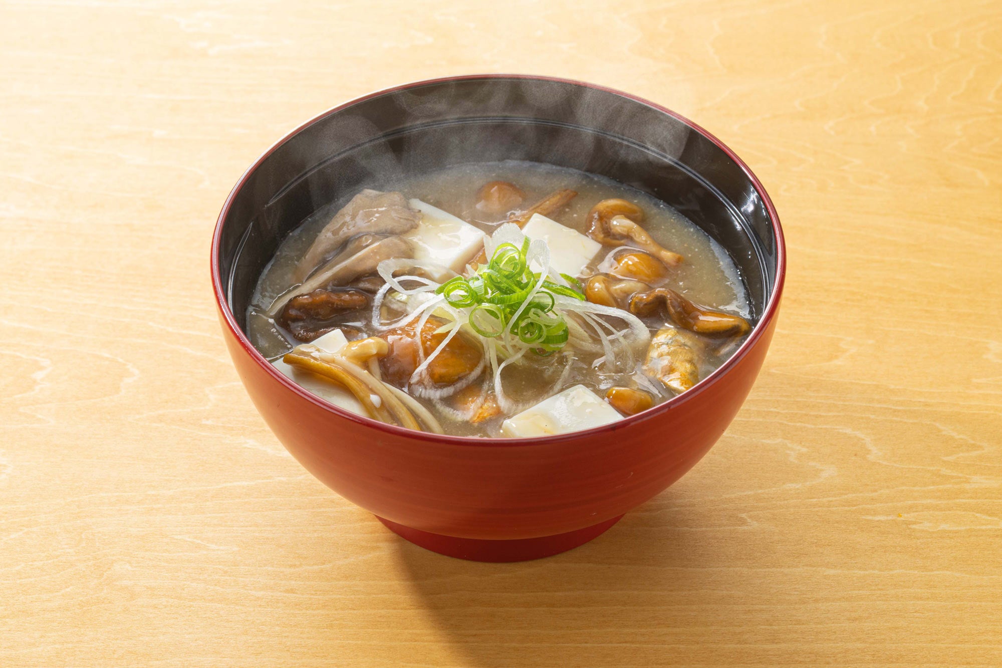 秋のお味噌汁「いろいろ茸となめこ汁」